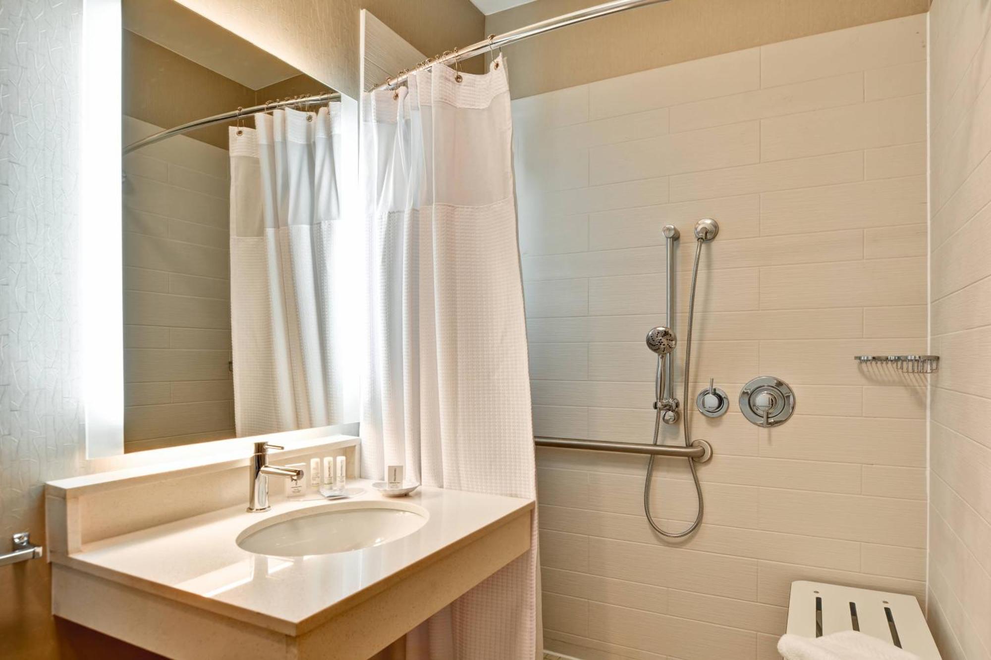 Springhill Suites Lexington Near The University Of Kentucky Esterno foto