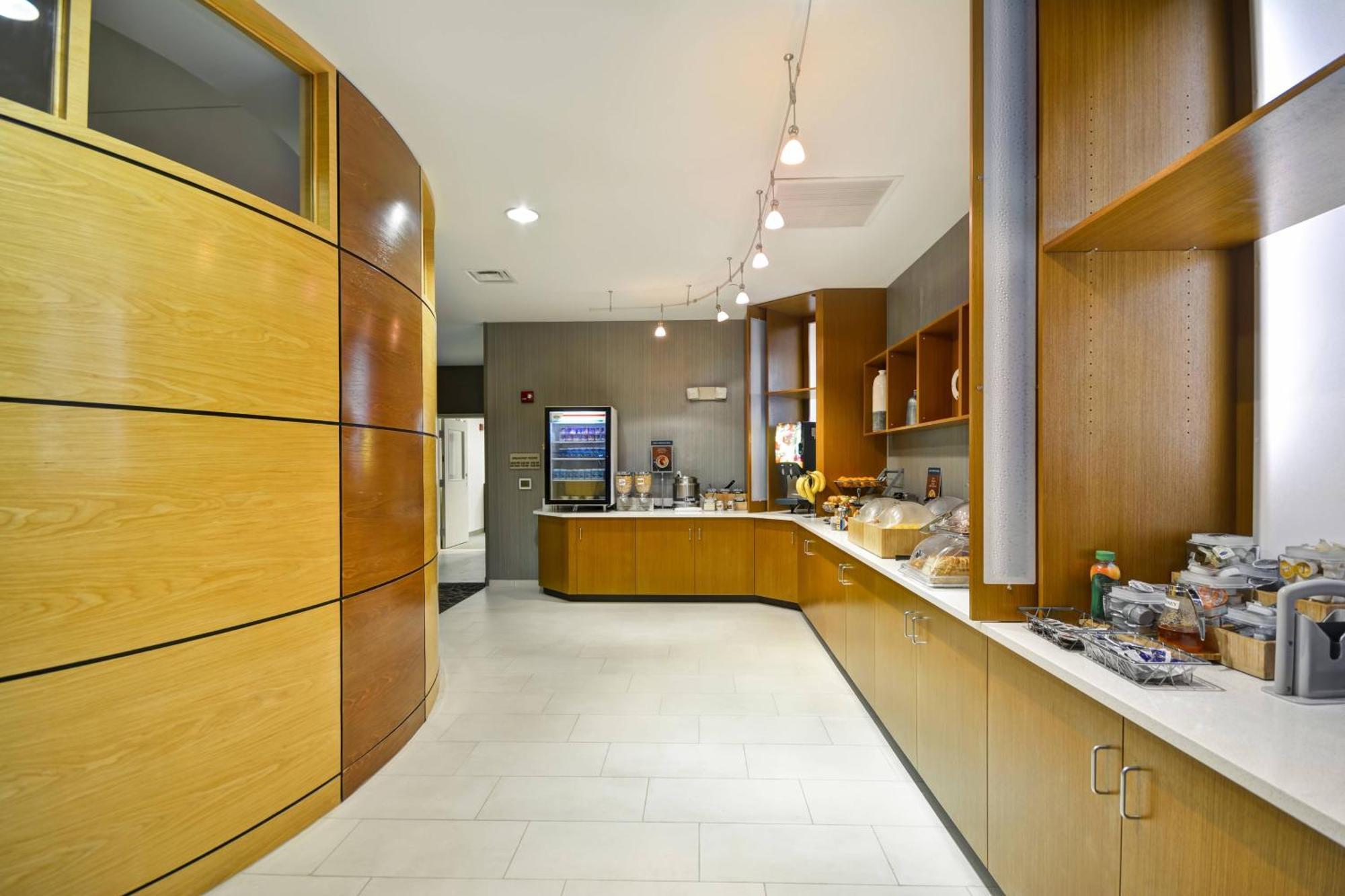 Springhill Suites Lexington Near The University Of Kentucky Esterno foto